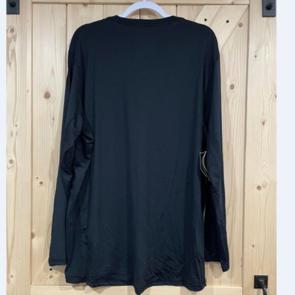 NEW Realtree XL (46-48) Men's Performance Tee - Picture 3 of 3